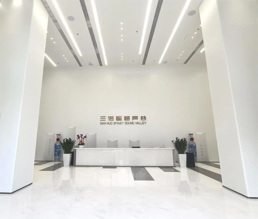 1755682625513143.jpg 3.jpg