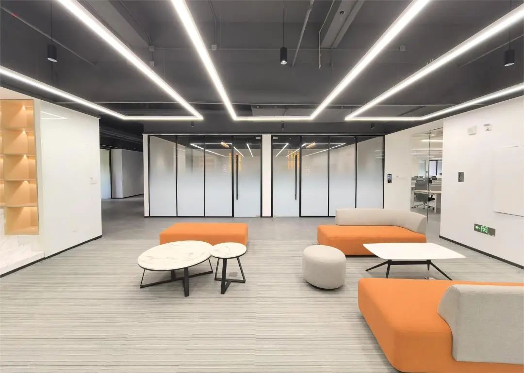 1755682673125631.jpg 8.jpg